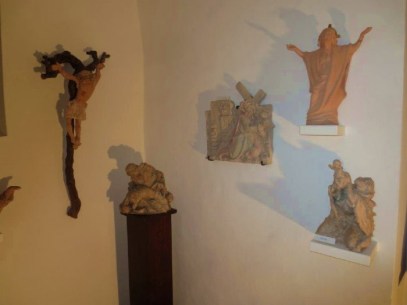 Vinzenz Schreiner - Arbeiten des Bildhauers aus Holz und Ton. © Josef Sturm