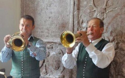 Das Flügelhornduo Martin Sturm und Franz Strasser gratulierten sehr herzlich.