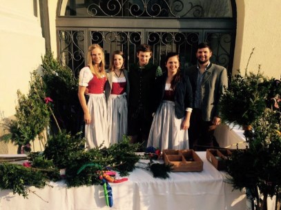 Palmbuschenverkauf der Landjugend Mattsee © Pfarre Mattsee