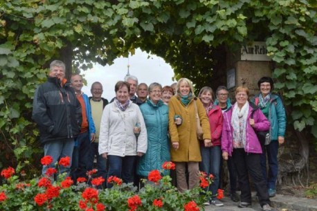 Am REBENTOR in STEIN, am Ende der Kellergasse, bevor es zum Heurigen ging u.dann nach Hause.