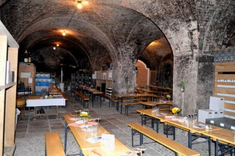 In Vorbereitung zur 400 JAHRFEIER(2016) im Weinkeller, Dauer 4 Tage der Beginn einer beliebten u. gut besuchten Feierlichkeit dem „MATTSEER WEINFEST“.