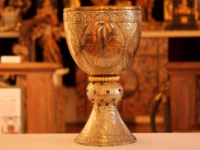 Tassilokelch des Gründers Tassilo III. (742-796 n. Chr.) © Vlad Cotuna