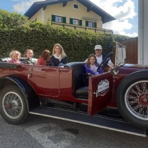 So schöne verschiedene Autos und glückliche Kinder © Löffelberger, Pfarre Mattsee