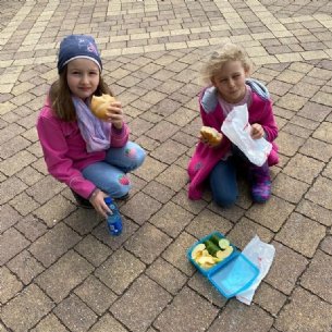 das Ratschen und Gehen und Sprüche sagen macht hungrig © Löffelberger, Pfarre Mattsee