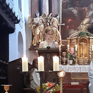 Lesung, vorgetragen von Klara &copy; M. Löffelberger