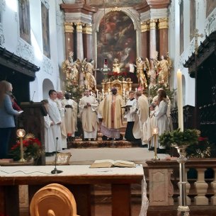 Beim festlichen Gottesdienst © M. Reiff