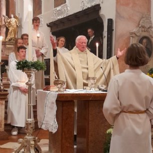 Das Hochgebet © M. Löffelberger