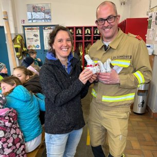 Einen Osterhasen als herzliches Dankeschön für die tolle Führung! &copy; M. Löffelberger
