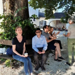 Auch PGR Rätin Gisela Hartinger, Pfarrer Franz Lusak, Mesnerin Maria und Bürgermeister Michael Schwarzmayr waren da! &copy; M. Löffelberger