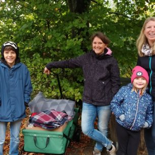 Nach der Messe auf dem Gipfelplateu © Gisela Hartinger