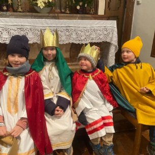 Bei der Probe in der Kirche vor dem Sternsingergottesdienst. © Maria Löffelberger