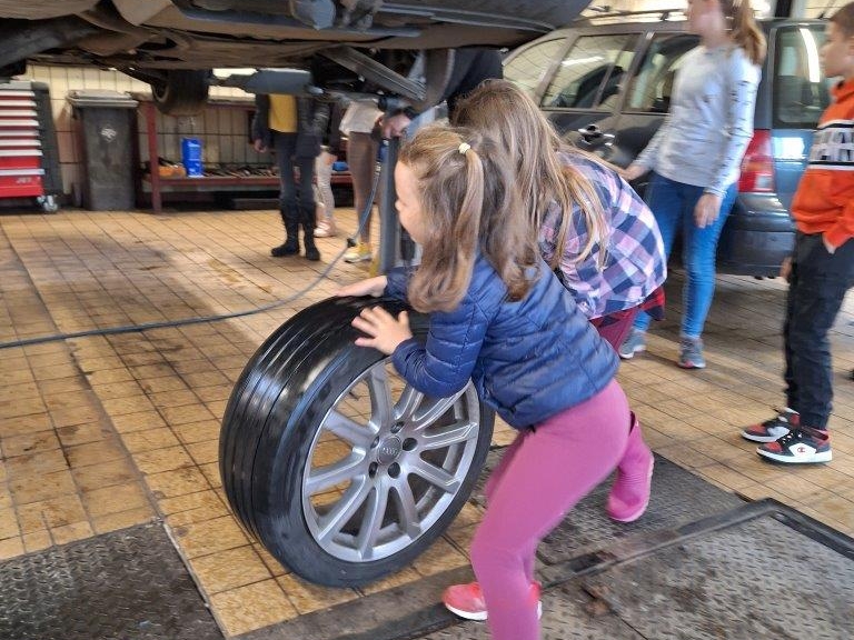 Ausflug Auto Strasser 2024 © MariaL