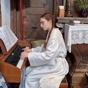 Klavierstück während der Kommunion © Pfarre Mattsee-Löffelberger