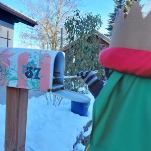 Sternsinger unterwegs © Pfarre Mattsee_privat