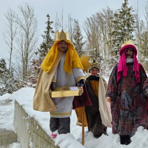 Sternsinger unterwegs © Pfarre Mattsee_privat