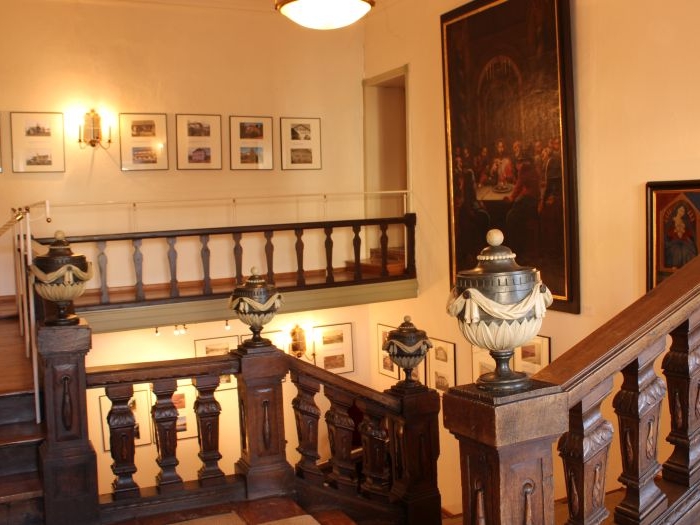 Stiegenaufgang [neu_2] © Vlad Cotuna