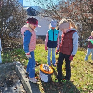 Müll sammeln Jungschar &copy; Pfarre_ML