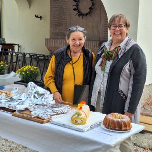 Erntedank- und Pfarrfest 2025 mit Pfarrerinstallierung © ML