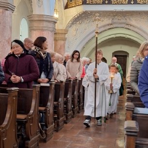 Familiengottesdienst mit Pfarrkaffee
