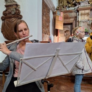 Familienmesse mit anschließendem Pfarrkaffee © ML