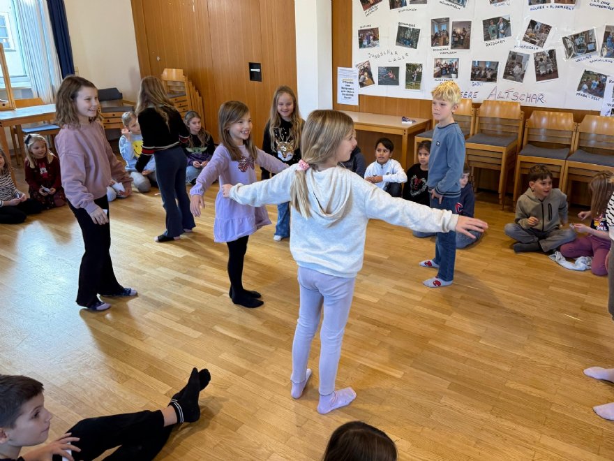 Probe für die Sternsingeraktion 2026 © MS