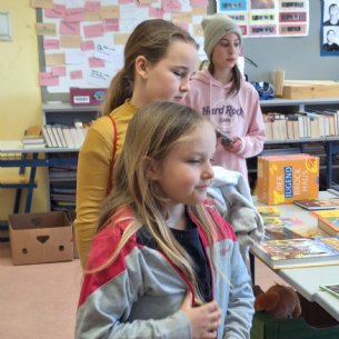 Bücherflohmarkt 2026 in der Mittelschule Mattsee &copy; ML