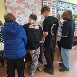 Bücherflohmarkt 2026 in der Mittelschule Mattsee &copy; ML