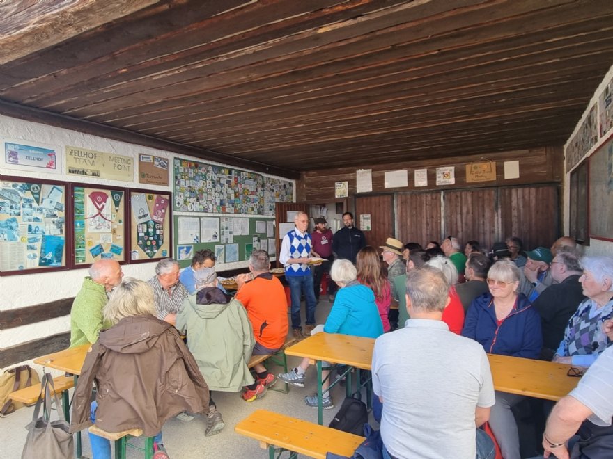 Zellhofwaldführung mit Stiftsförster Höller © Verein_AH