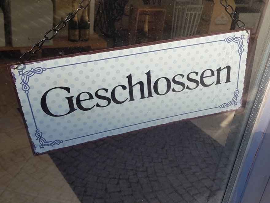 Geschlossen &copy; Bild: PeterWeidemann in: Pfarrbriefservice.de
