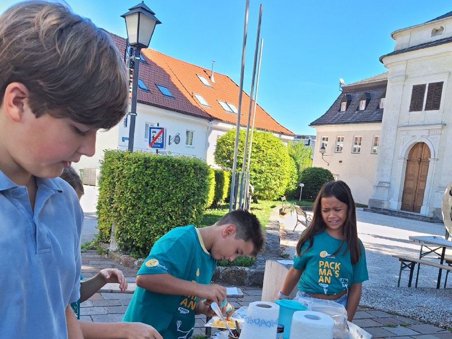 Waffelstand beim Autofreien Tag &copy; M.L.